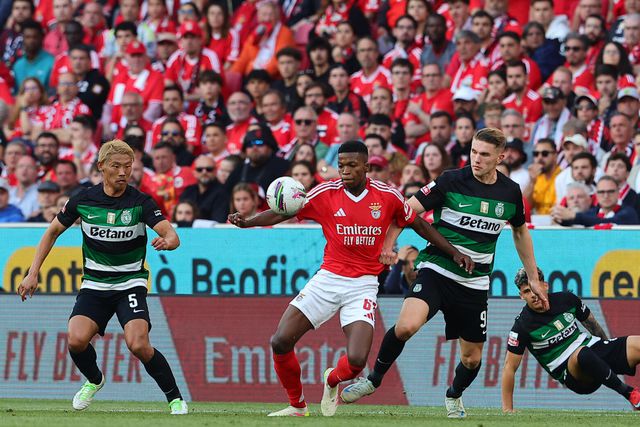 Florentino num duelo com Gyokeres no dérbi