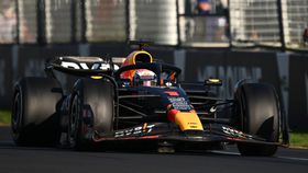 Desenvolvimento do motor da Red Bull e Ford decorre como planeado