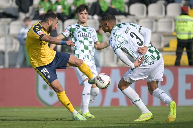 Moreirense-Estoril: ninguém se ficou a rir no jogo das 'ofertas'
