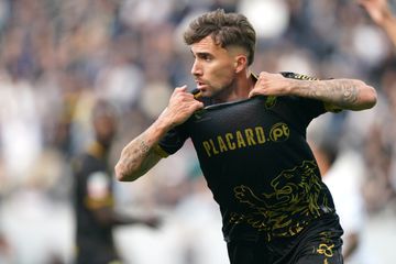 Horas extras de Poveda obrigam a recurso à calculadora para a derradeira ronda (crónica)