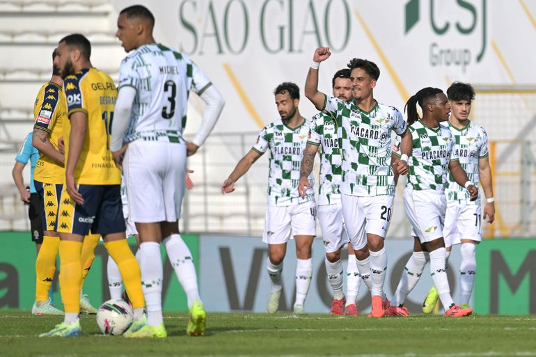 Moreirense-Estoril: Caio deixa Guitane a... Secco!
