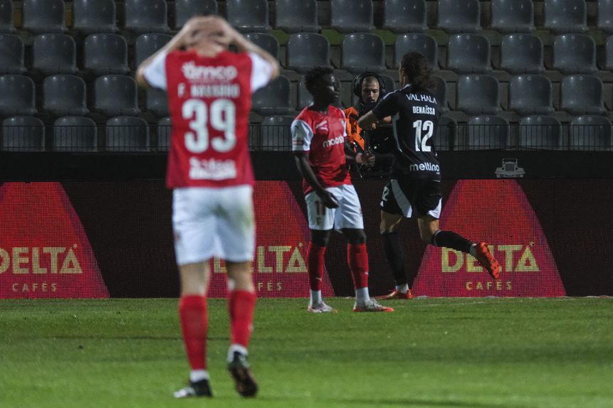 Fran Navarro não escondeu a sua desilusão depois da derrota frente aos casapianos (Foto: Carlos Barroso/LUSA)