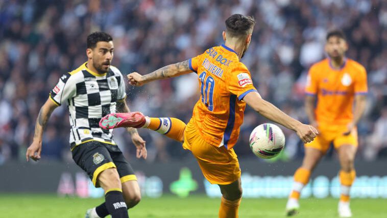 Salvador Agra: «Resultado injusto, metemos o FC Porto lá atrás»