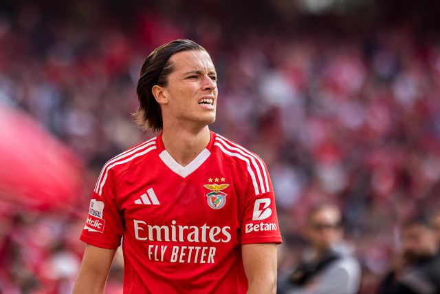 Carreras, lateral-esquerdo do Benfica