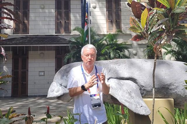 Final do futebol de praia decide-se no meio do Índico com bilhetes esgotados há muito