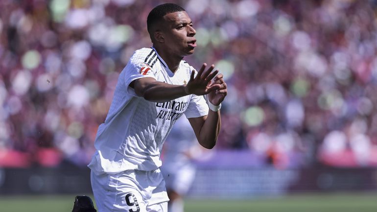 Mbappé alcança duas marcas que nem Ronaldo conseguiu bater