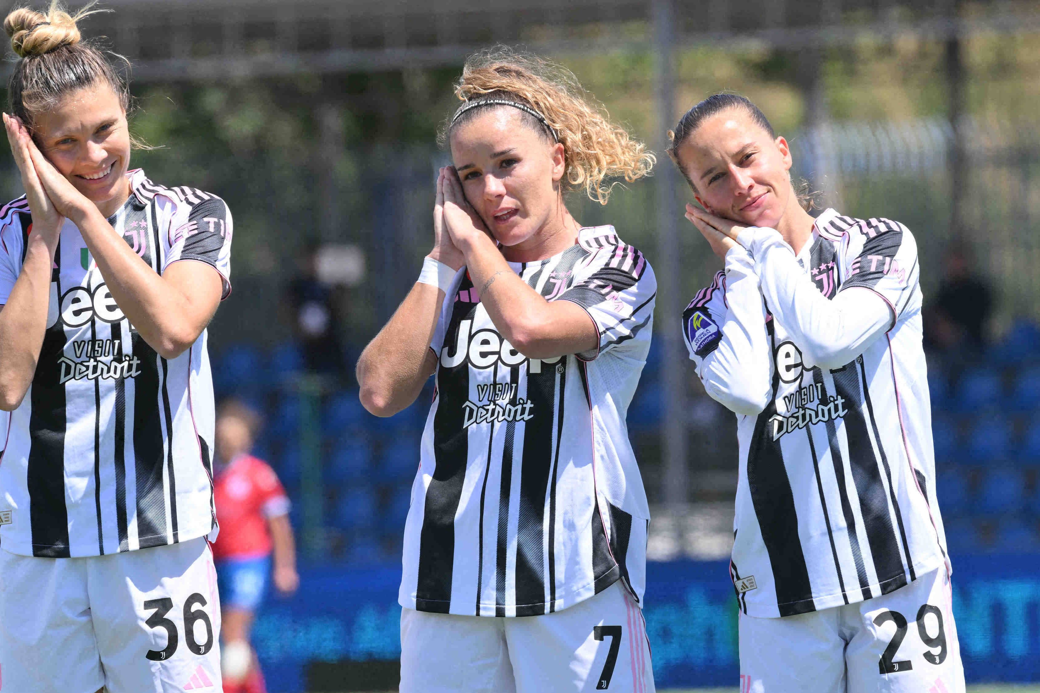 Ana Capeta a celebrar um dos seis golos em 12 jogos pela Juventus