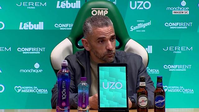 Rui Borges explica ausências de Debast e Vagiannidis