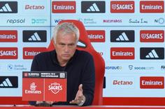O que faria Mourinho se tivesse o contrato de renovação em cima da mesa?