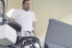 Evangelos Marinakis assiste ao Rio Ave-Sporting (vídeo)