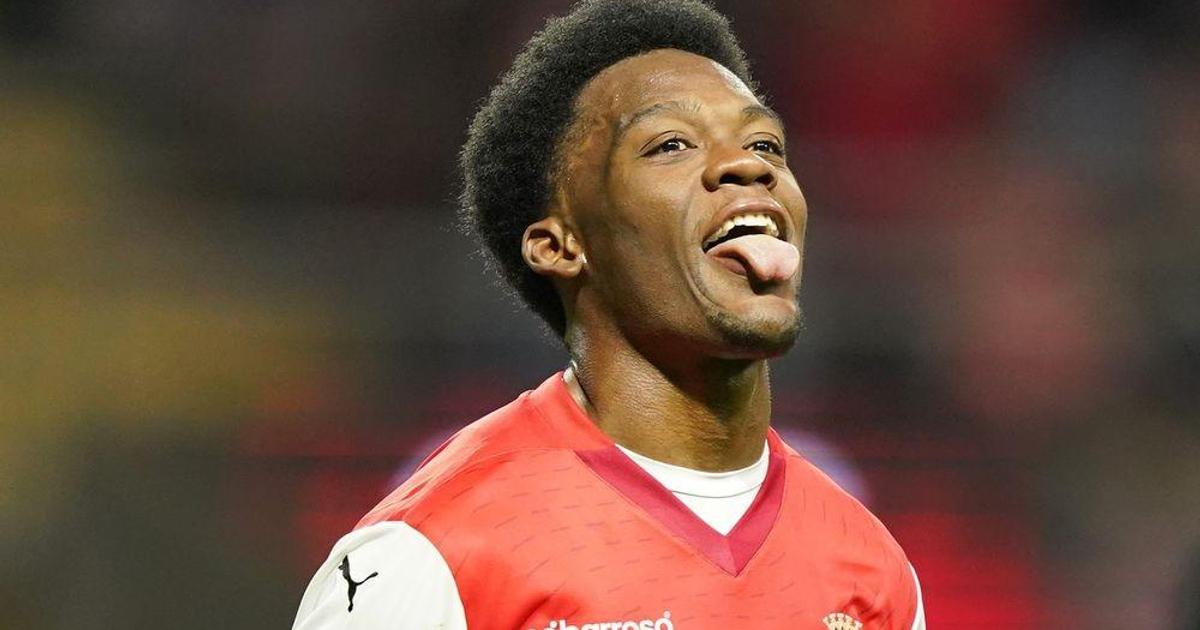 Balde de água fria na Luz: golaço de Gorby dá vantagem ao SC Braga (vídeo)