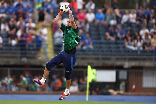 Donnarumma afirma que Itália está «pronta para defender o título»