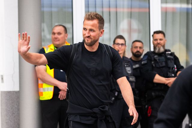 A chegada de Inglaterra à Alemanha para o Euro 2024 (vídeo e fotos)