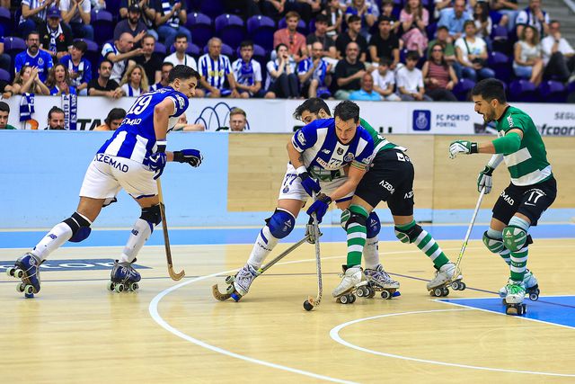 FC Porto bate Sporting e empata a meia-final