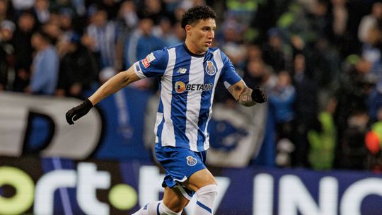 Mercado FC Porto: Jorge Sánchez vai regressar ao México