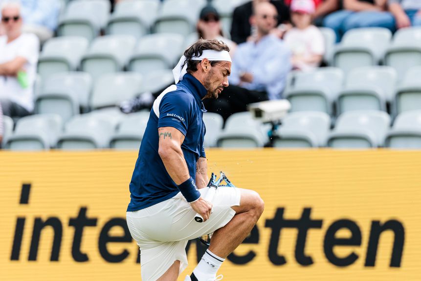Fabio Fognini partiu a raquete durante o encontro (IMAGO)