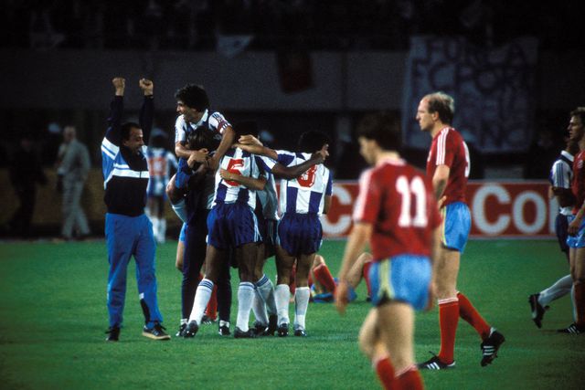 Como uma derrota frente ao FC Porto cunhou o lema do Bayern