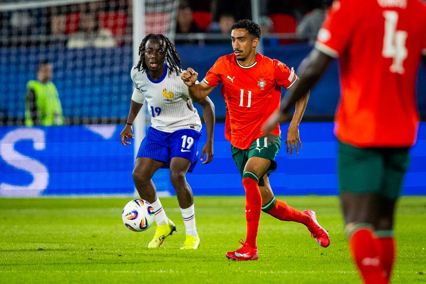 Ponta de lança da formação lusa confessa alguma desilusão pelo empate diante dos gauleses