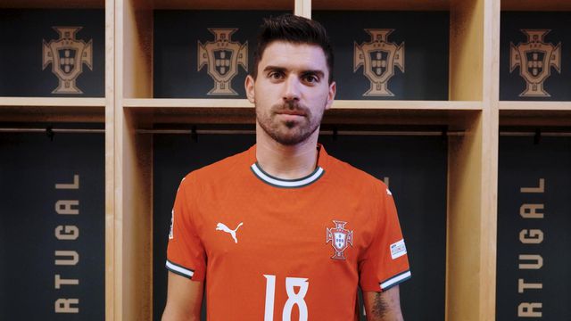 Rúben Neves deixa mensagem especial: «Já lá vão quase 20 anos...»