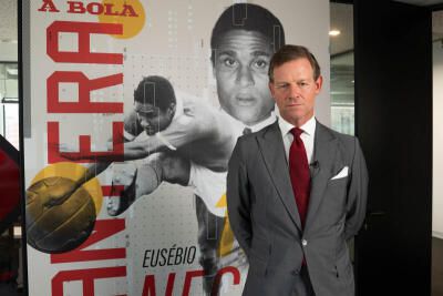 ENTREVISTA A BOLA Martim Mayer: «Temos de acabar  com o espírito  burguês no clube»