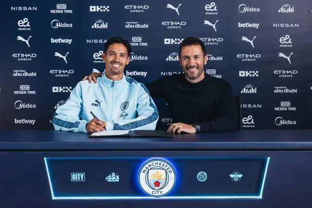 Manchester City anuncia Reijnders de forma criativa