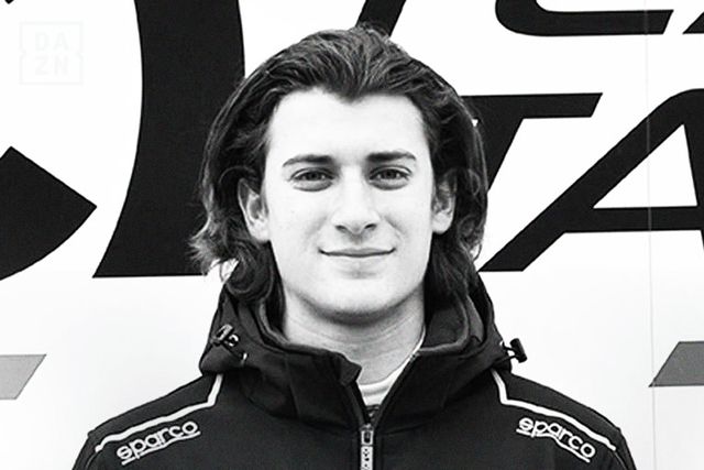 Embate numa árvore mata piloto de 21 anos