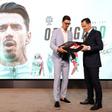José Fonte e Pedro Proença na Cidade do Futebol - Foto: FPF