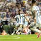 A Argentina, vencedora da última copa do mundo, defronta a Argélia, às 2h00.