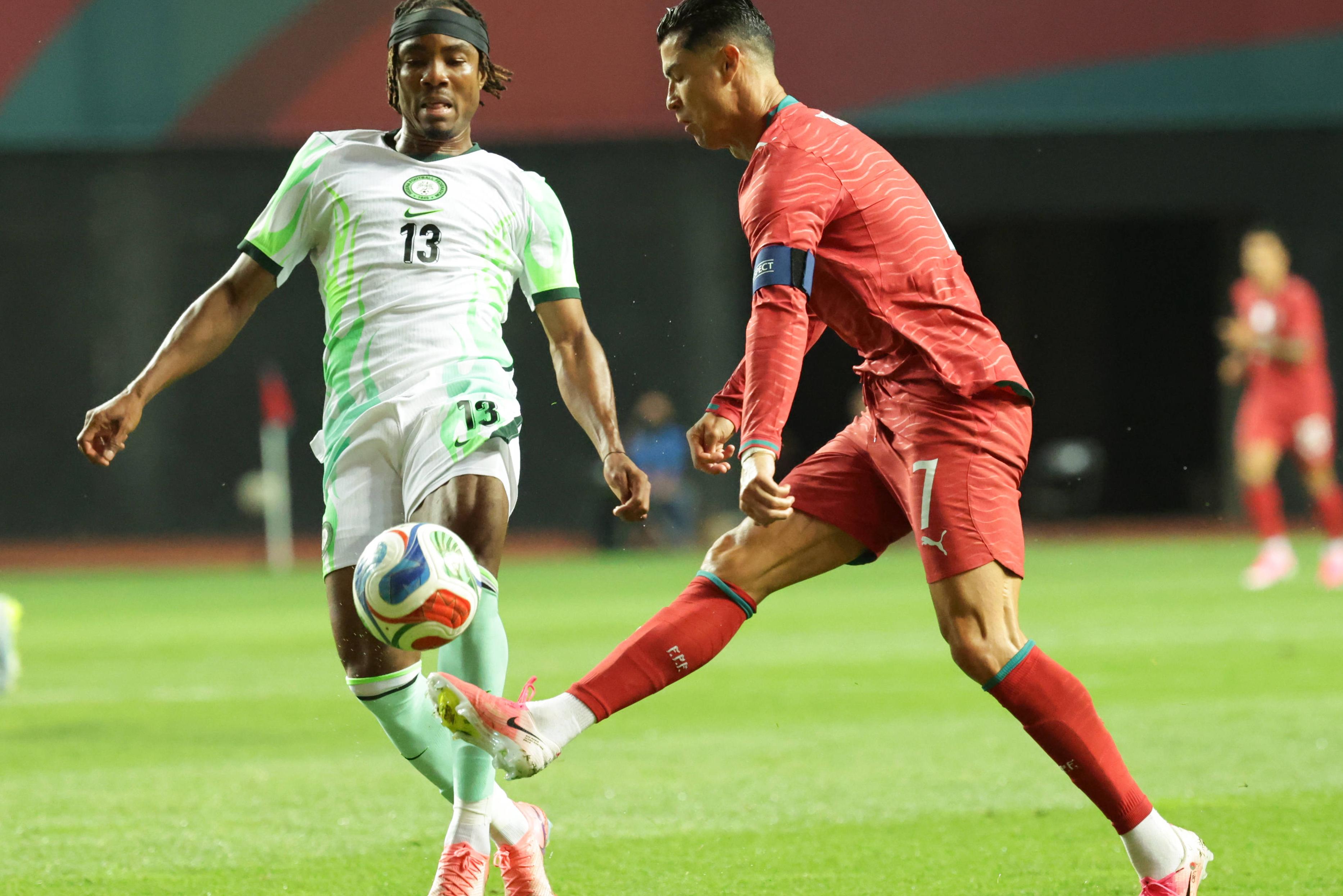 Bruno Onyemaechi e Ronaldo