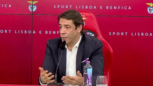 «Não me lembro de um ano onde uma equipa tenha sido tão prejudicada como o Benfica»