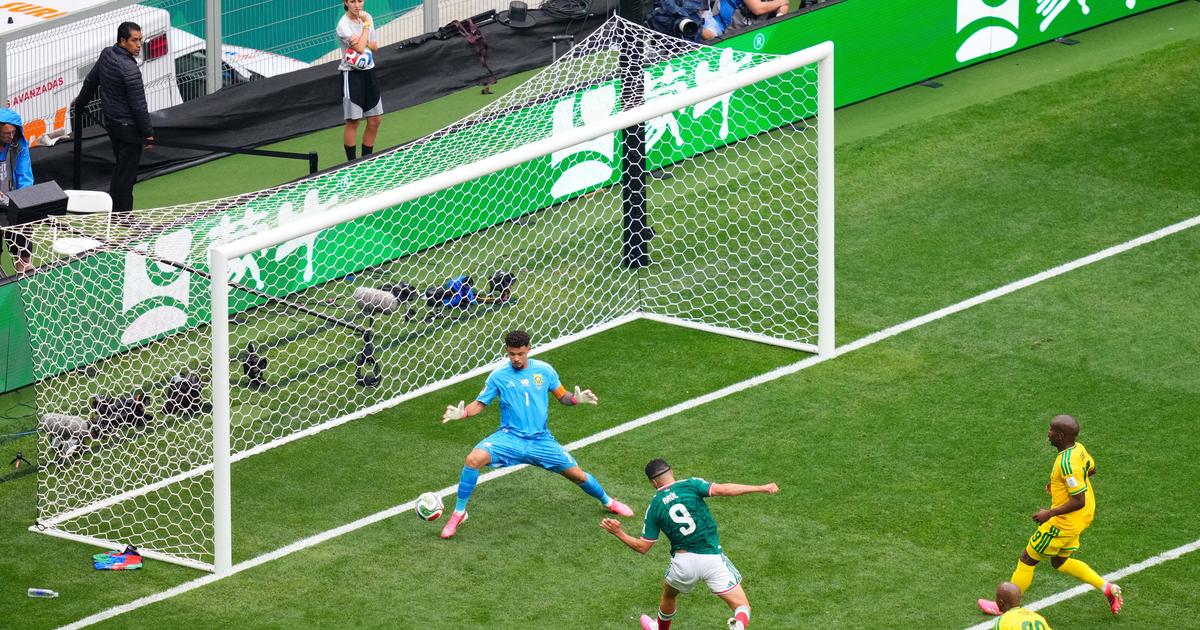 'Hat trick' de Mundiais e a vitória para a tricolor (crónica
