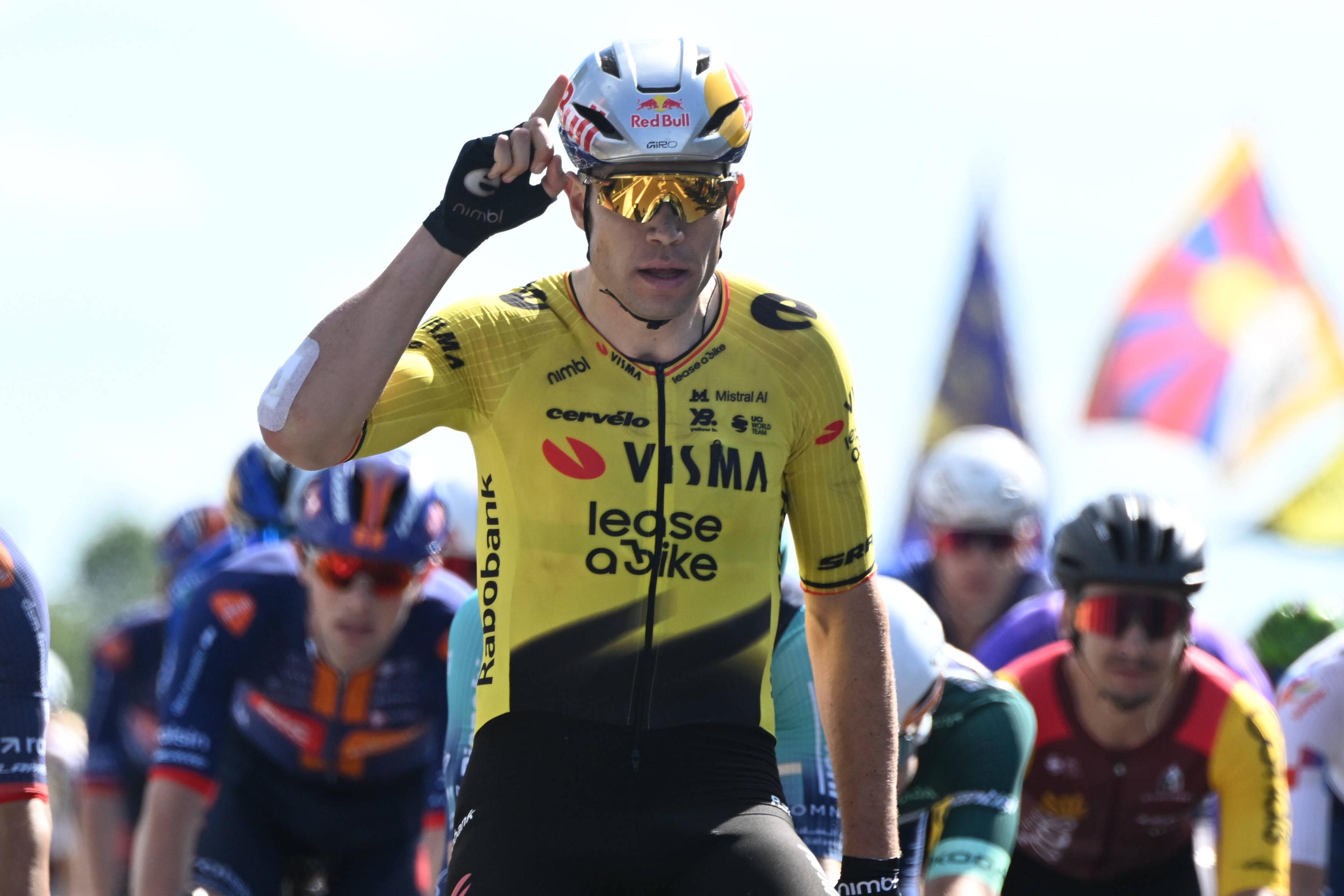 A última vez que Wout van Aert venceu no então Critério Dauphiné foi em 2022. IMAGO