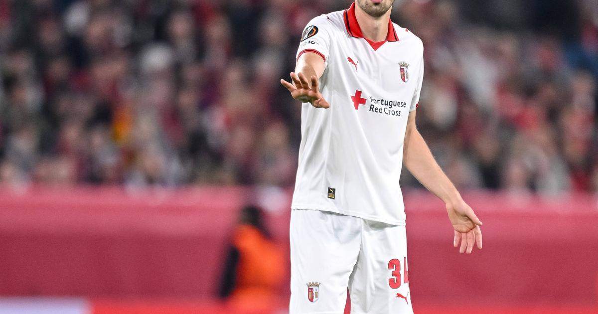 SC Braga: Turquia liberta Demir Tiknaz