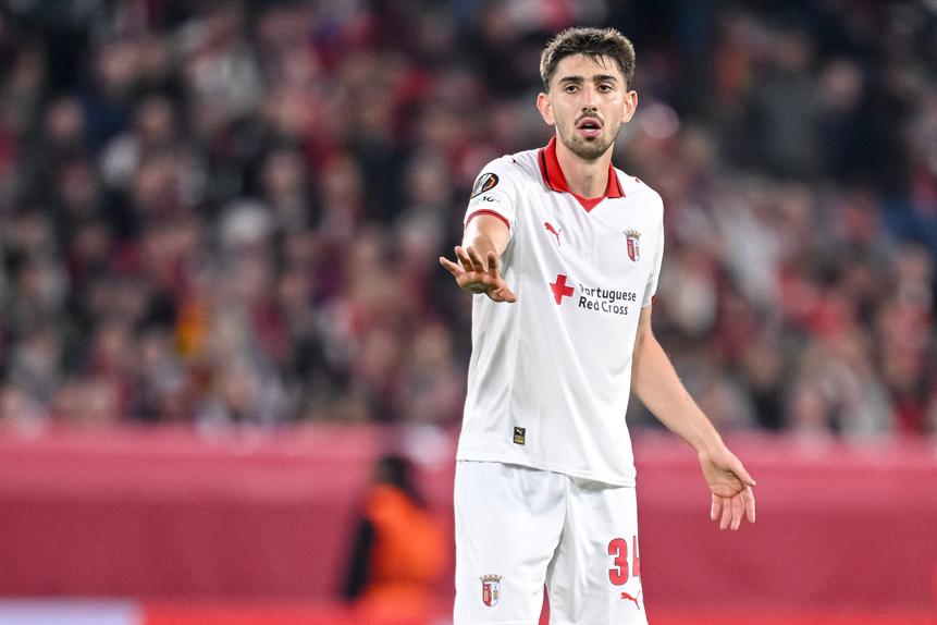 Demir Tiknaz já pode gozar férias - Foto: Imago