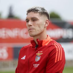 Benfica: Pavlidis tem certezas sobre aquilo que Neymar vai pensar de Rollheiser