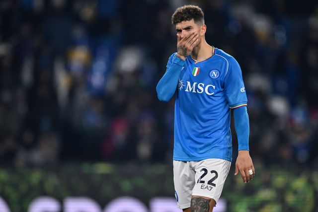 Di Lorenzo escreve carta aos napolitanos: «Sentia-me abandonado»