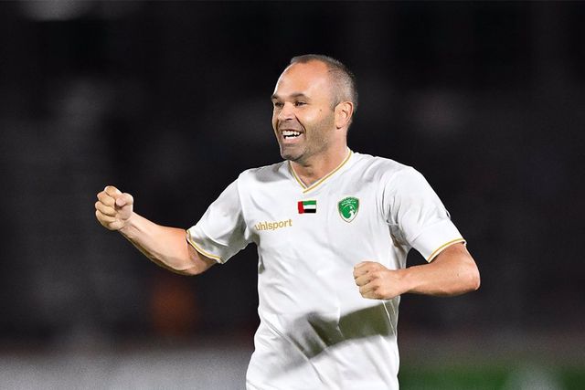 Aos 40 anos, Iniesta não pensa na reforma: «A altura ainda não chegou»