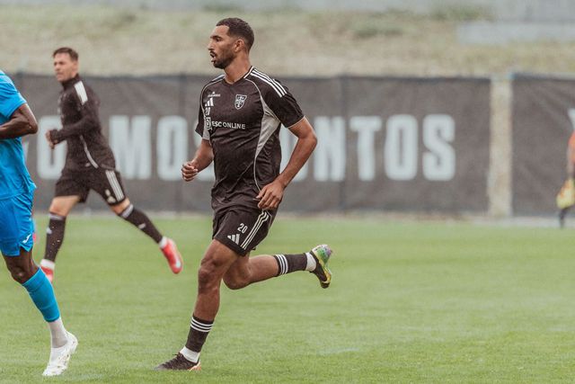 Casa Pia: goleada ao 1.º Dezembro no primeiro teste