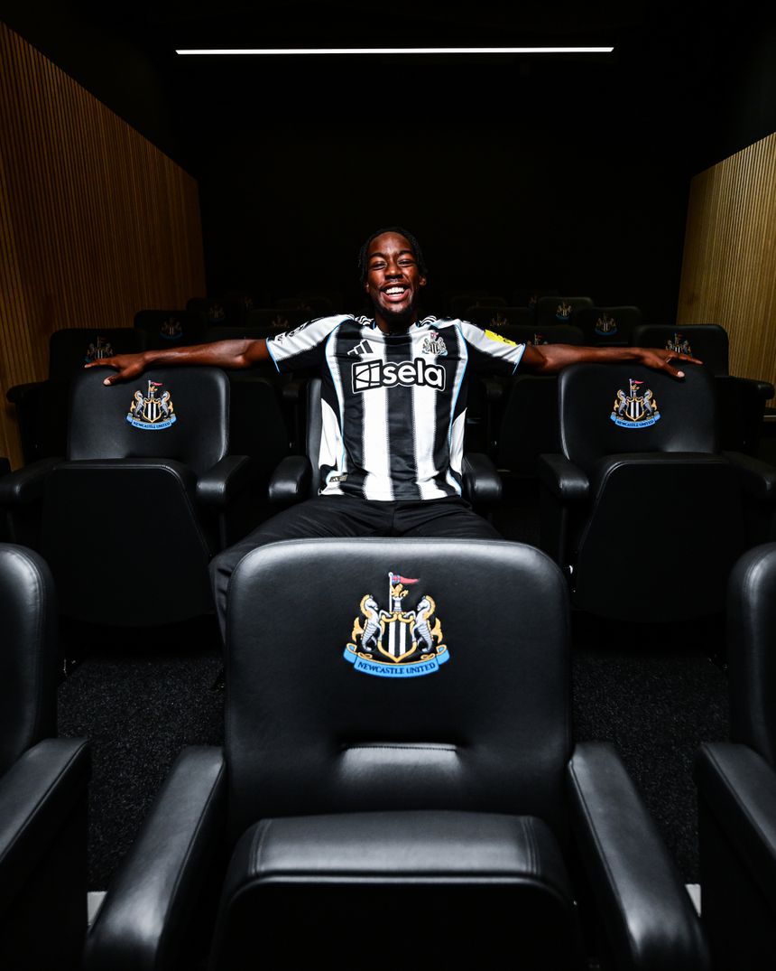 Anthony Elanga, reforço do Newcastle