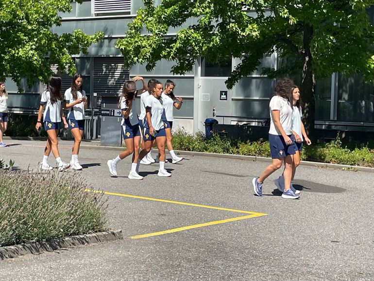 Euro 2025 feminino: Passeio e aniversário do selecionador em dia de jogo com a Bélgica