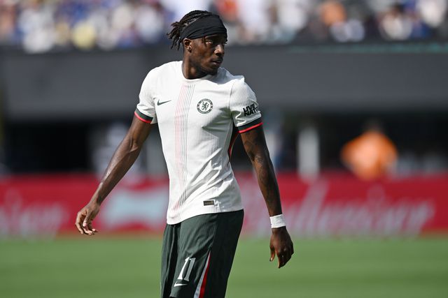 Noni Madueke jogou quase todos os jogos do Mundial de Clubes, mas deverá falhar a final