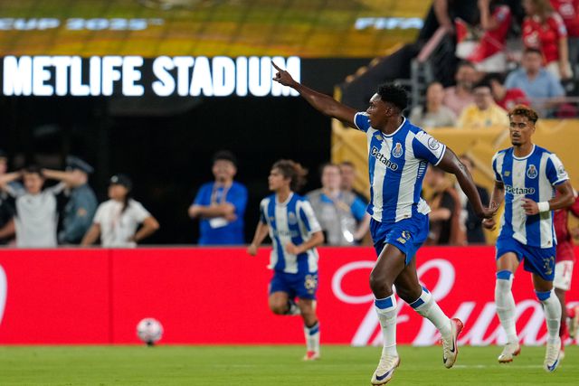 Samu festeja golo do FC Porto