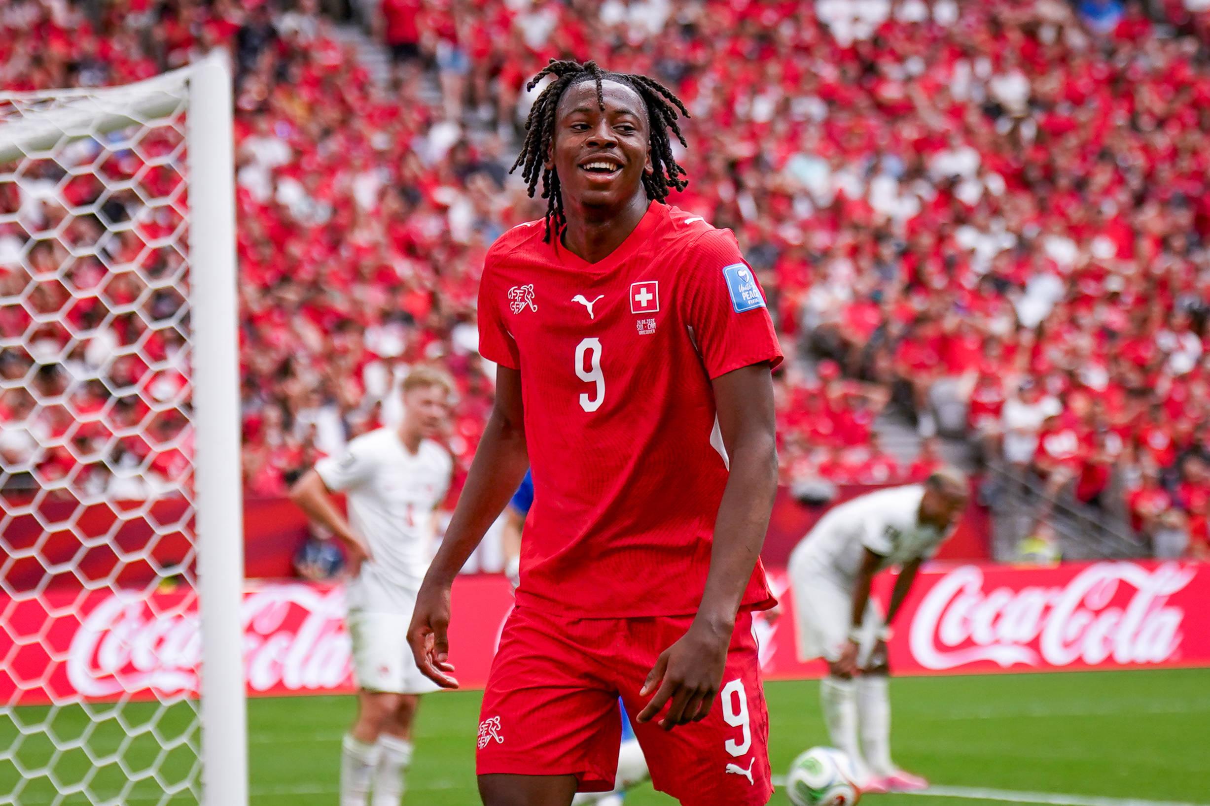 5 - Ataque: Johan Manzambi, Suíça (7,13) - Foto: Imago