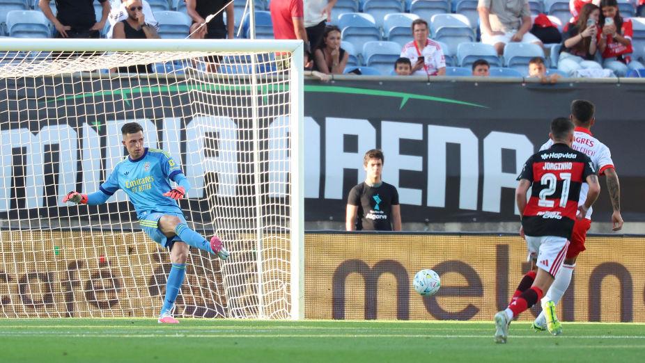 Trubin no Benfica-Flamengo. Foto SL Benfica