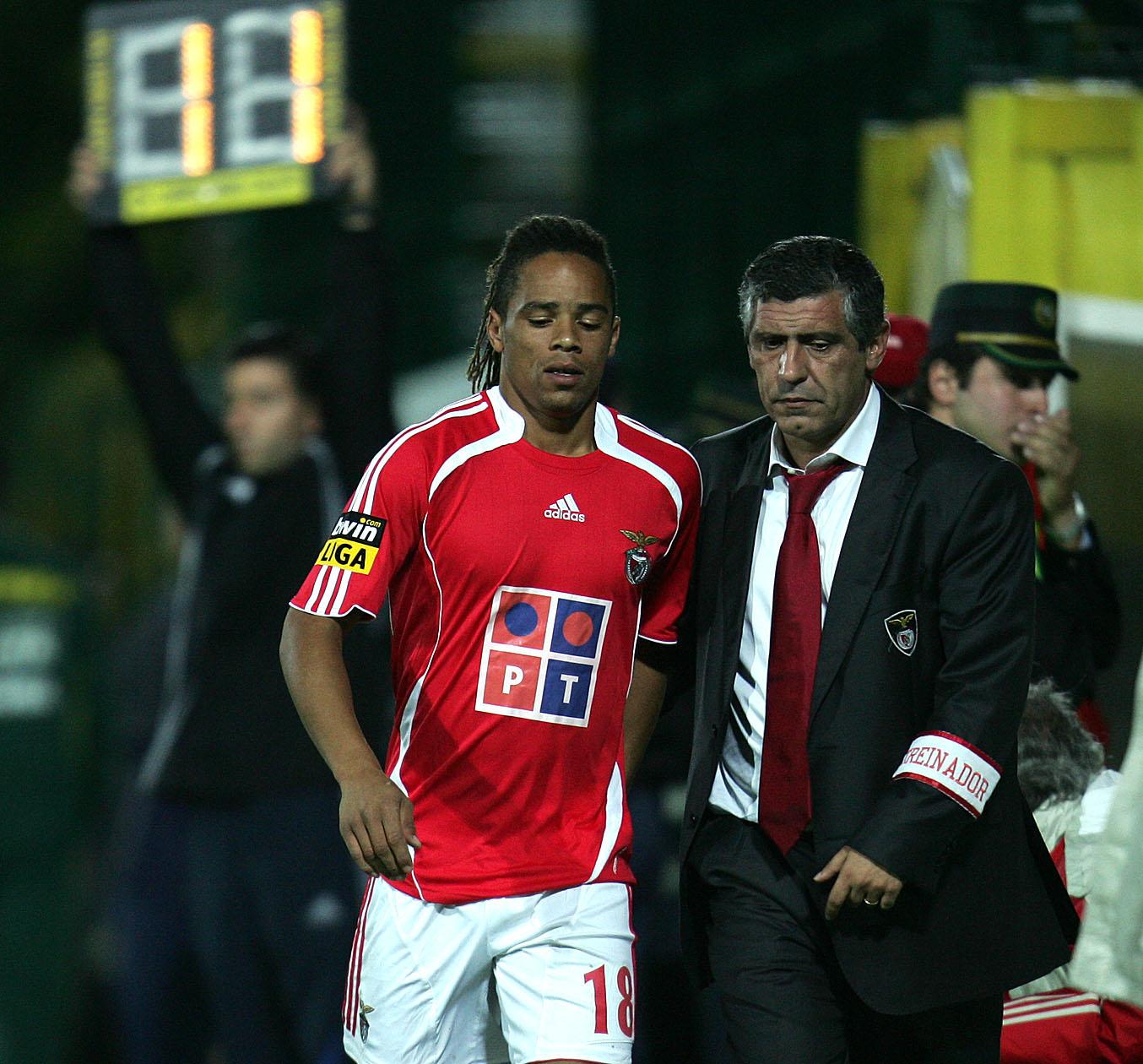 Manú foi treinado por Fernando Santos no Benfica, em 2006/07 - Foto: A BOLA