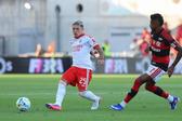 Prestianni e Bruno Henrique no Benfica-Flamengo - Foto: SL Benfica