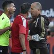 Leonardo Jardim em conversa acesa com Veríssimo e Marco Silva - Foto: Luís Forra/LUSA