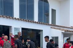A chegada da comitiva do Académico de Viseu a Cádis