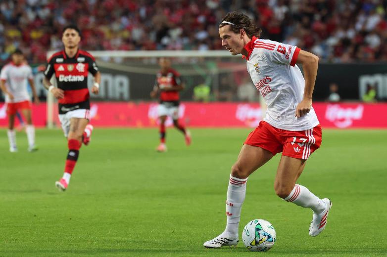 Estreia de Kaminski pelas águias no Benfica-Flamengo. Foto SL Benfica