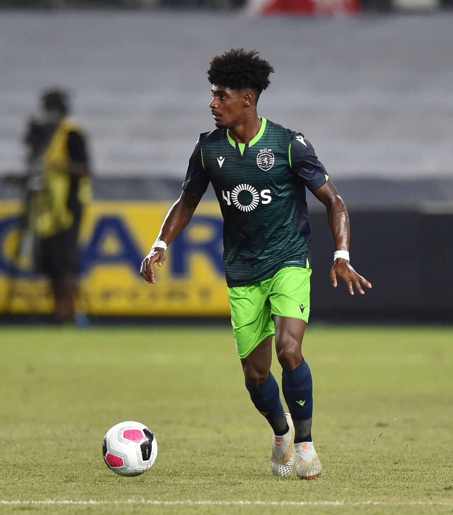 Thierry Correia - época 2019/20 – Valência – 12 M - Foto: A BOLA/Miguel Nunes